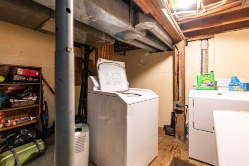 206 Main Street, Lashburn, SK - Indoor