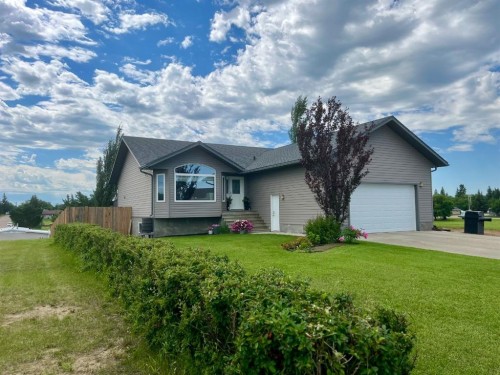 4905 5 Avenue, Chauvin, AB - Outdoor