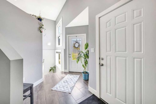 4206 40Th Street Close, Lloydminster, SK - Indoor Photo Showing Other Room