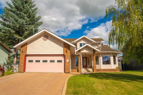517 22 Street, Wainwright, AB - Outdoor With Facade