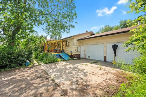 5001 Rr21, Blackfoot, AB - Outdoor