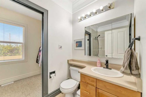 407 1 Avenue Nw, Waseca, SK - Indoor Photo Showing Bathroom