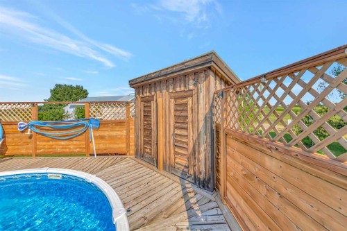 407 1 Avenue Nw, Waseca, SK - Outdoor With Deck Patio Veranda