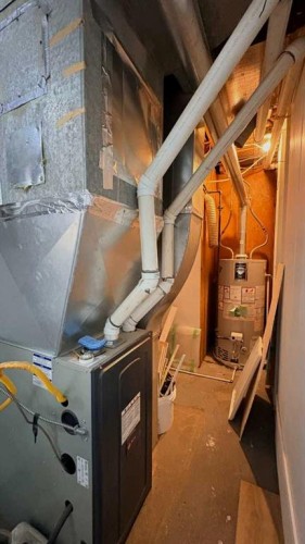718 10 Street, Wainwright, AB - Indoor Photo Showing Basement