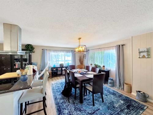 22 Hawkes Street, Marsden, SK - Indoor Photo Showing Dining Room