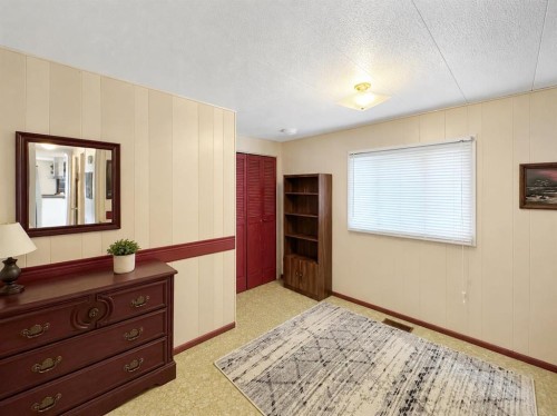 22 Hawkes Street, Marsden, SK - Indoor Photo Showing Other Room