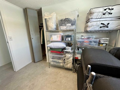 1950 5 Avenue, Wainwright, AB - Indoor