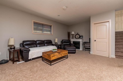 3802 74 Avenue, Lloydminster, AB - Indoor