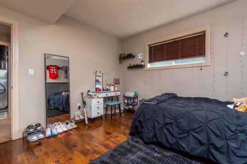 3802 74 Avenue, Lloydminster, AB - Indoor Photo Showing Bedroom