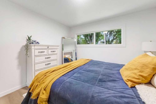 5410 46Th Street, Lloydminster, AB - Indoor Photo Showing Bedroom
