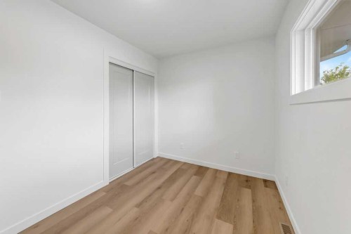 5410 46Th Street, Lloydminster, AB - Indoor Photo Showing Other Room