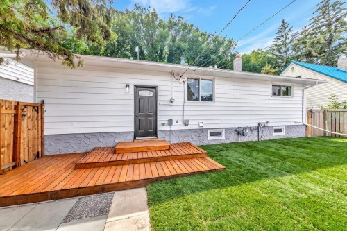 5410 46Th Street, Lloydminster, AB - Outdoor With Exterior