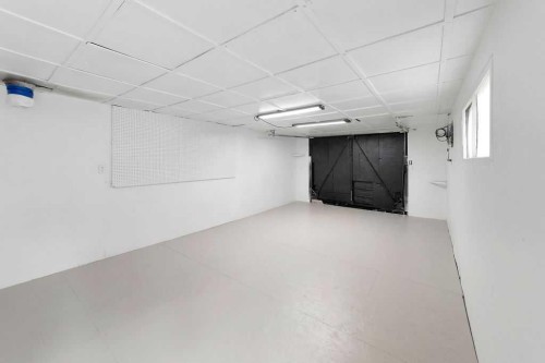 5410 46Th Street, Lloydminster, AB - Indoor