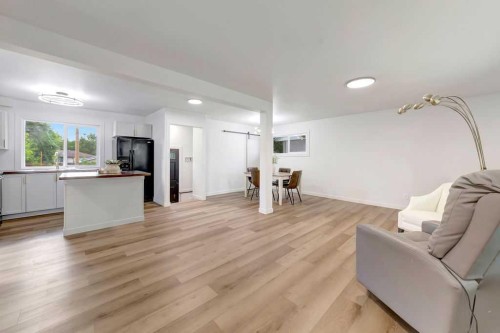 5410 46Th Street, Lloydminster, AB - Indoor