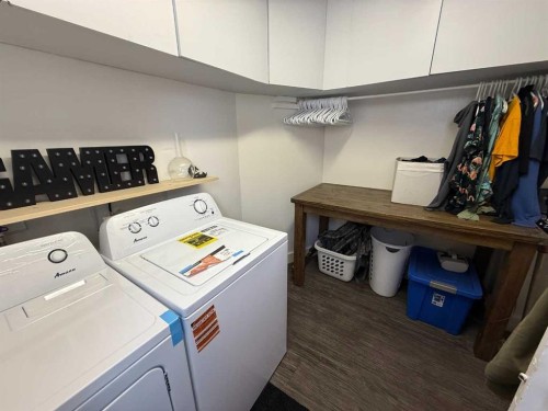 4722 54 Avenue, Vermilion, AB - Indoor Photo Showing Laundry Room
