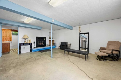 32037 Twp 504, Kitscoty, AB - Indoor