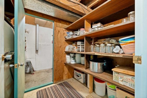32037 Twp 504, Kitscoty, AB - Indoor