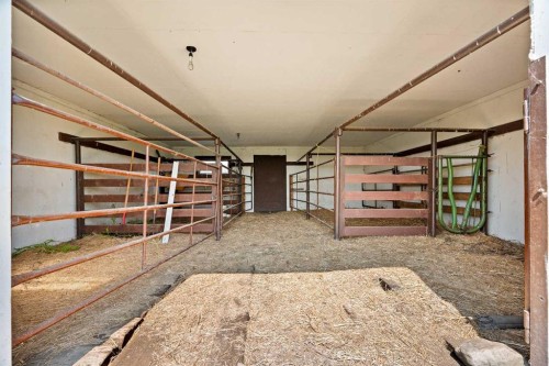 32037 Twp 504, Kitscoty, AB - Indoor Photo Showing Other Room