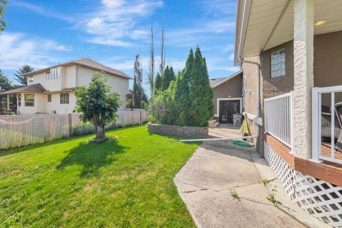 1926 8 Avenue, Wainwright, AB - Outdoor