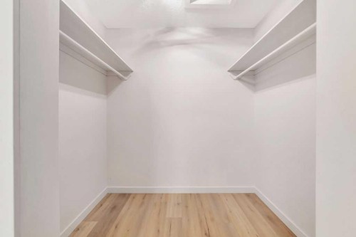 2810 45 Avenue, Lloydminster, SK - Indoor With Storage