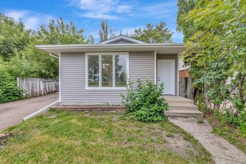 2810 45 Avenue, Lloydminster, SK - Outdoor
