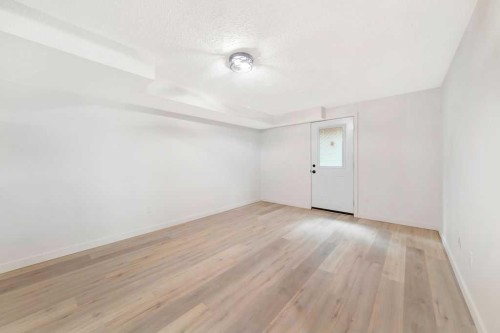 2810 45 Avenue, Lloydminster, SK - Indoor Photo Showing Other Room