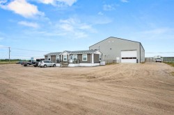 3807 9 Street  Rural, SK S9V 1R5