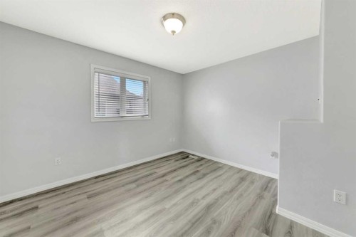3903 70 Avenue, Lloydminster, AB - Indoor Photo Showing Other Room