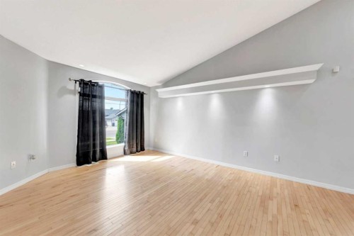 3903 70 Avenue, Lloydminster, AB - Indoor Photo Showing Other Room