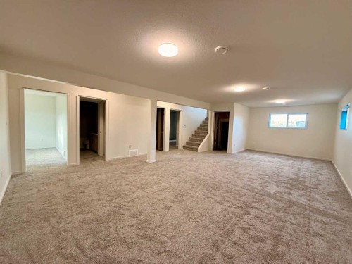3805 42 Avenue, Lloydminster, SK - Indoor Photo Showing Other Room
