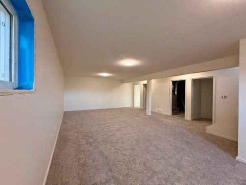 3805 42 Avenue, Lloydminster, SK - Indoor Photo Showing Other Room