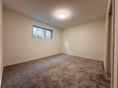 3805 42 Avenue, Lloydminster, SK - Indoor Photo Showing Other Room