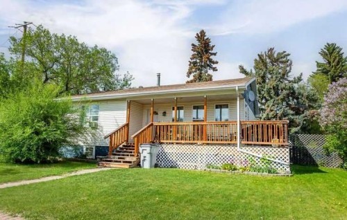 502 5 Avenue, Wainwright, AB - Outdoor With Deck Patio Veranda