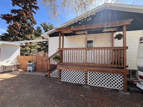 502 5 Avenue, Wainwright, AB - Outdoor With Deck Patio Veranda