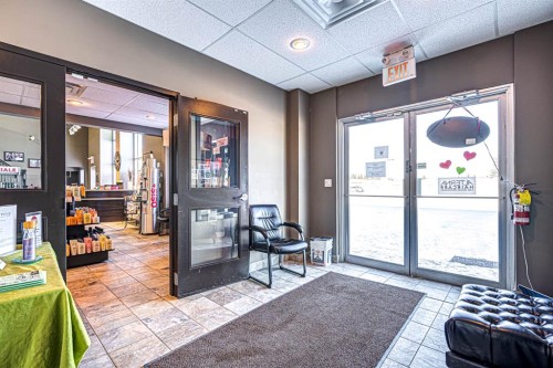 2602 50 Avenue, Lloydminster, AB 