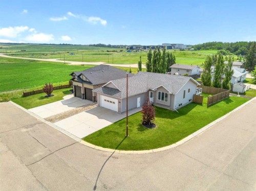 4725 54 Avenue, Kitscoty, AB - Outdoor With View