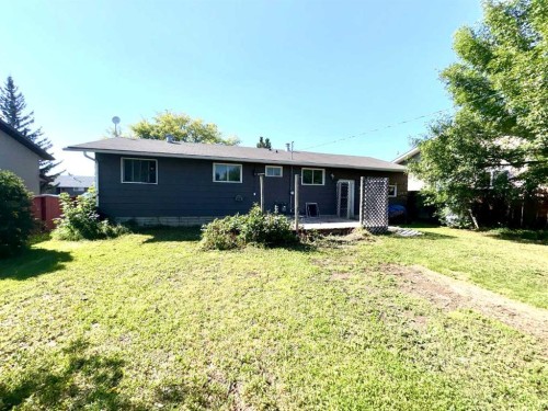 202 4 Avenue, Marwayne, AB 