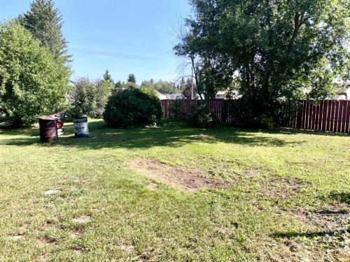 202 4 Avenue, Marwayne, AB 