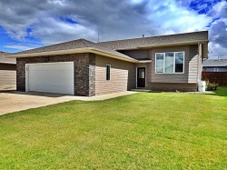 5239 64 Street Vermilion, AB T9X 1X5