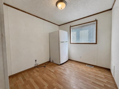 5622 51 Street, Edgerton, AB - Indoor Photo Showing Other Room