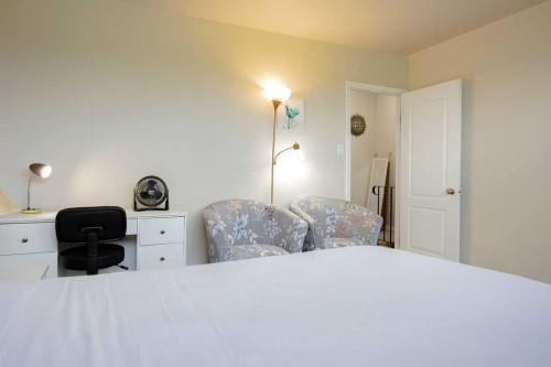 63-305 5 Street, Wainwright, AB - Indoor Photo Showing Bedroom