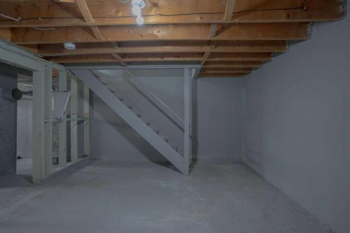 63-305 5 Street, Wainwright, AB - Indoor Photo Showing Basement
