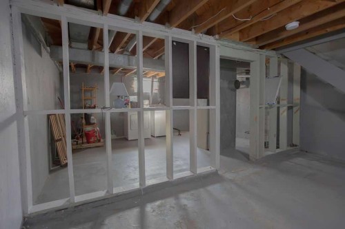 63-305 5 Street, Wainwright, AB - Indoor Photo Showing Basement