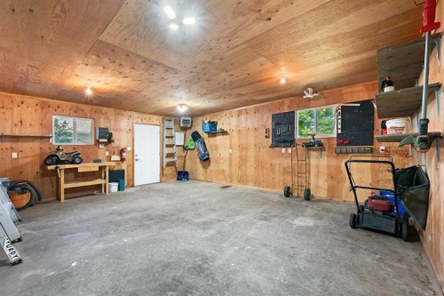 5014 53 Avenue, Kitscoty, AB - Indoor Photo Showing Other Room