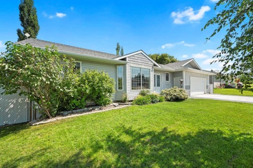 5014 53 Avenue, Kitscoty, AB - Outdoor