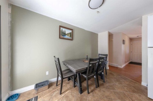 4705 52 Street, Kitscoty, AB - Indoor Photo Showing Dining Room
