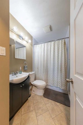 4705 52 Street, Kitscoty, AB - Indoor Photo Showing Bathroom
