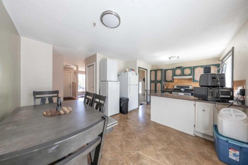 4705 52 Street, Kitscoty, AB - Indoor