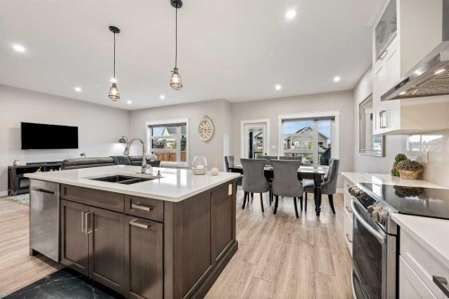 6015 17 Street, Lloydminster, AB - Indoor