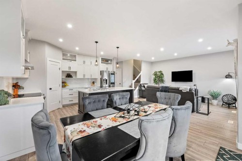 6015 17 Street, Lloydminster, AB - Indoor Photo Showing Other Room